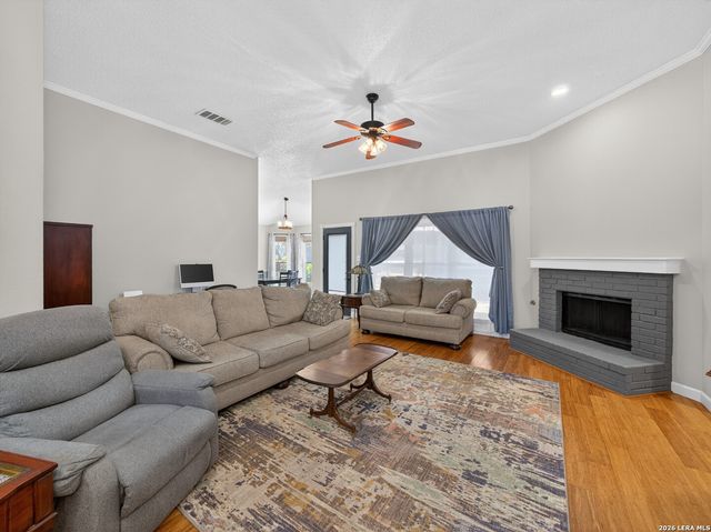 7701 Forest Magic Ct, Live Oak, TX 78233