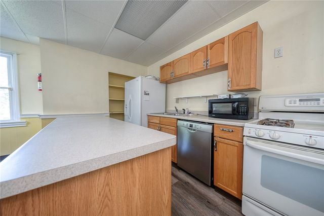 311 Sweetbriar St, Mt Washington, PA 15211