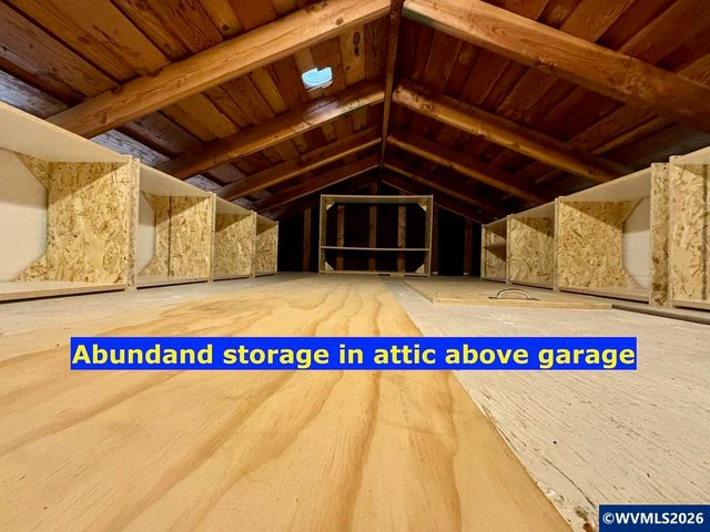 1889 Lexington Cir SE, Salem, OR 97306
