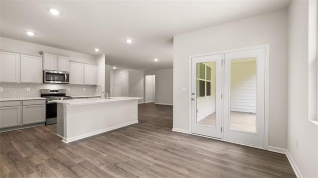 200 Defilippe Drive, Statham, GA 30666