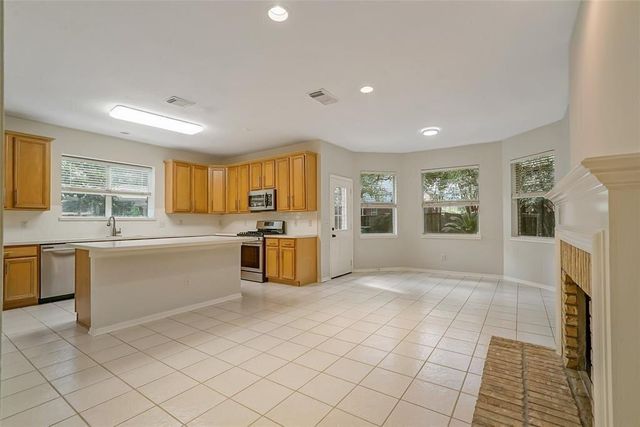 18 Beckett Hill Place, The Woodlands, TX 77382