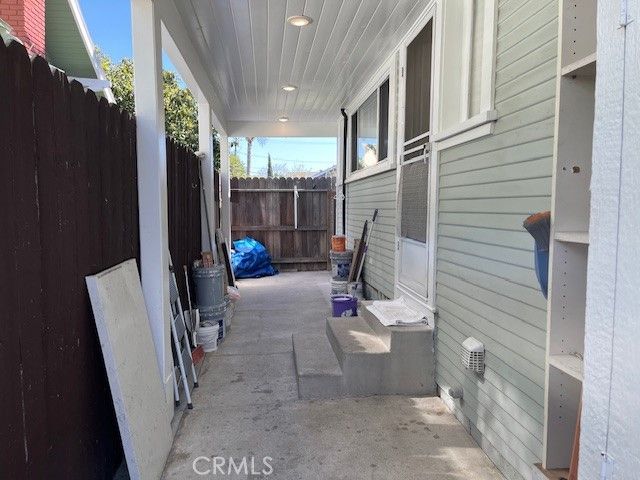 320 S Broadway B, Santa Ana, CA 92701