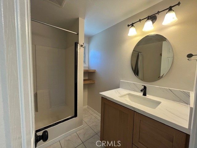 320 S Broadway B, Santa Ana, CA 92701