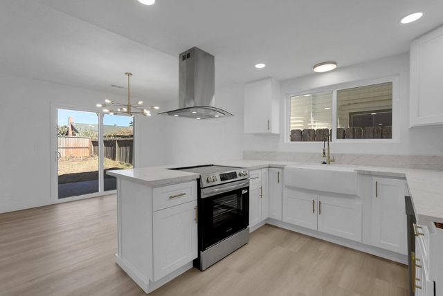 2912 Winners Cir, Atwater, CA 95301