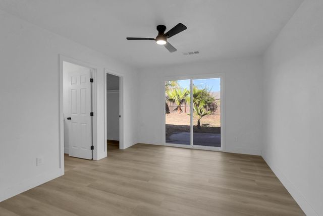 2912 Winners Cir, Atwater, CA 95301
