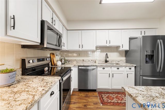 12008 Warrington Ct, Henrico, VA 23233