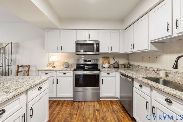 12008 Warrington Ct, Henrico, VA 23233