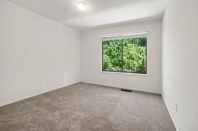 731 Skynob Drive, Ann Arbor, MI 48105
