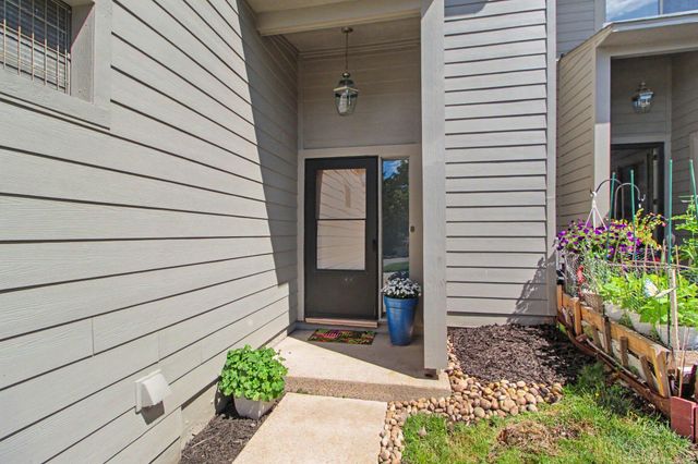 731 Skynob Drive, Ann Arbor, MI 48105