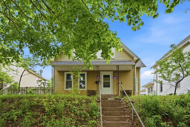 1847 10th Street, Moline, IL 61265