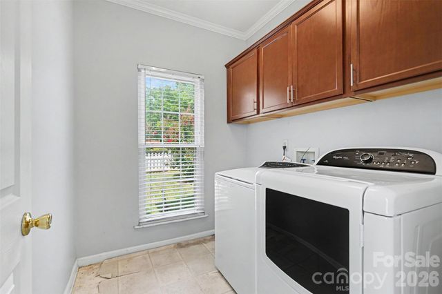 9224 Ligon Court, Charlotte, NC 28213