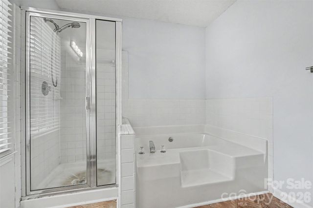 9224 Ligon Court, Charlotte, NC 28213