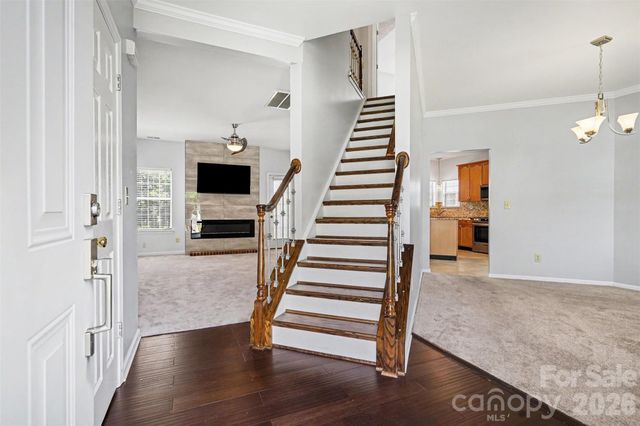 9224 Ligon Court, Charlotte, NC 28213