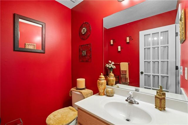 1147 SW Arborfair Drive, Lee's Summit, MO 66082