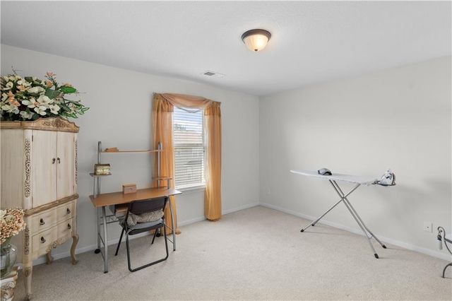 1147 SW Arborfair Drive, Lee's Summit, MO 66082