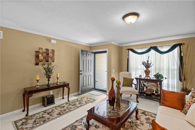1147 SW Arborfair Drive, Lee's Summit, MO 66082
