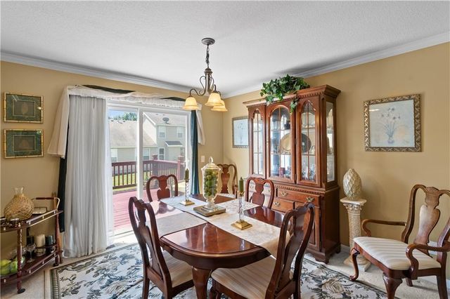 1147 SW Arborfair Drive, Lee's Summit, MO 66082