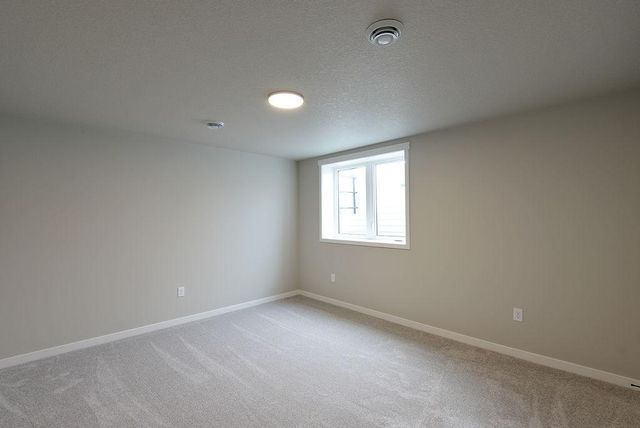 867 Harvest Circle, Horace, ND 58047