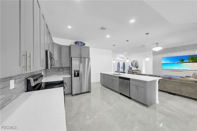 7881 Buckingham RD, Fort Myers, FL 33905