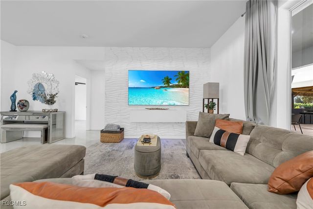 7881 Buckingham RD, Fort Myers, FL 33905