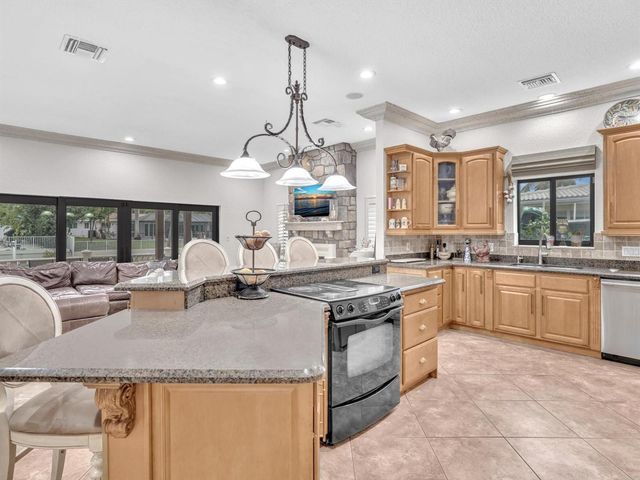 749 SW 2ND Street, Boca Raton, FL 33486
