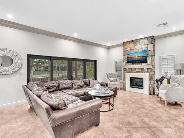 749 SW 2ND Street, Boca Raton, FL 33486