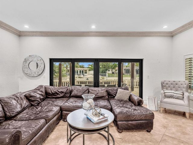749 SW 2ND Street, Boca Raton, FL 33486