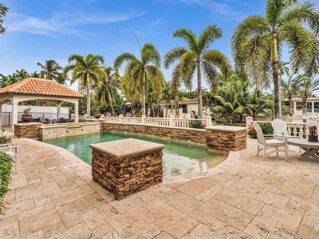 749 SW 2ND Street, Boca Raton, FL 33486