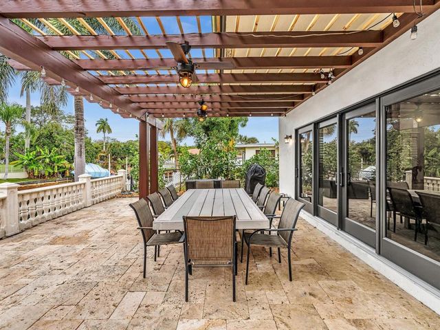 749 SW 2ND Street, Boca Raton, FL 33486