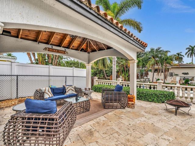 749 SW 2ND Street, Boca Raton, FL 33486