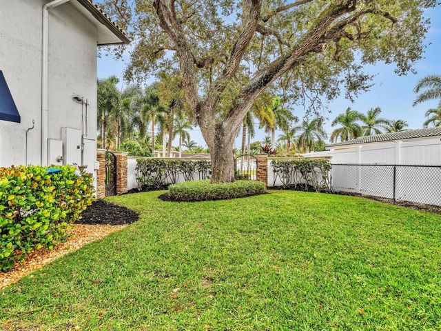 749 SW 2ND Street, Boca Raton, FL 33486