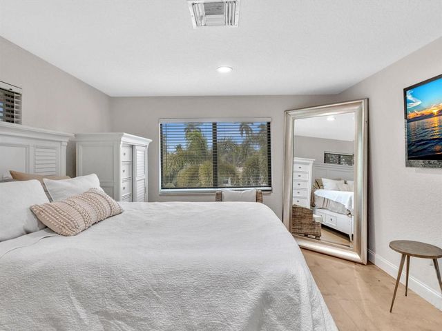749 SW 2ND Street, Boca Raton, FL 33486