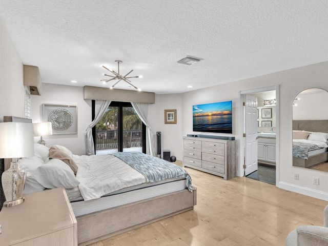 749 SW 2ND Street, Boca Raton, FL 33486
