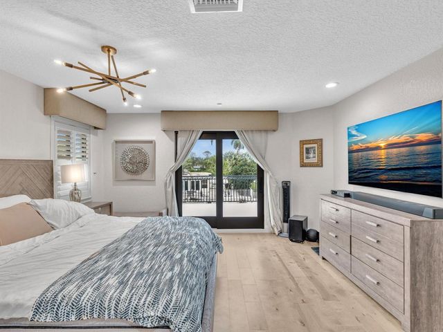 749 SW 2ND Street, Boca Raton, FL 33486