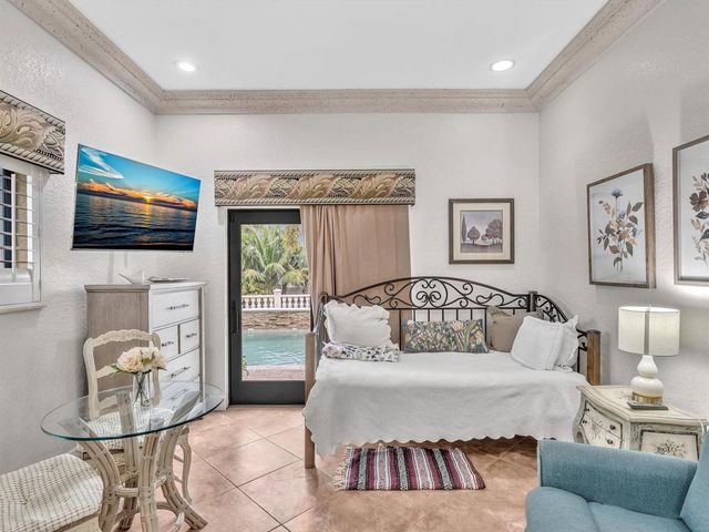 749 SW 2ND Street, Boca Raton, FL 33486