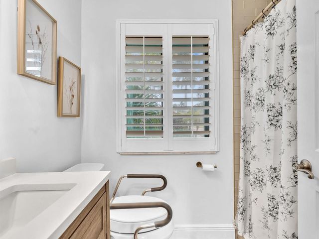 749 SW 2ND Street, Boca Raton, FL 33486
