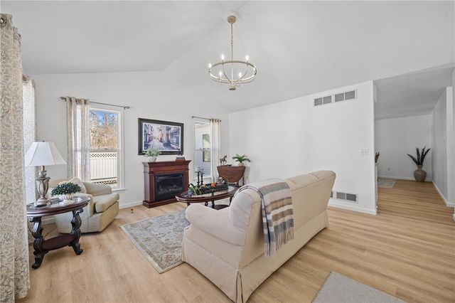 49 Brownstone Lane, Greece, NY 14615