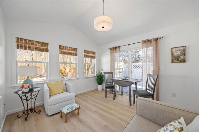 49 Brownstone Lane, Greece, NY 14615