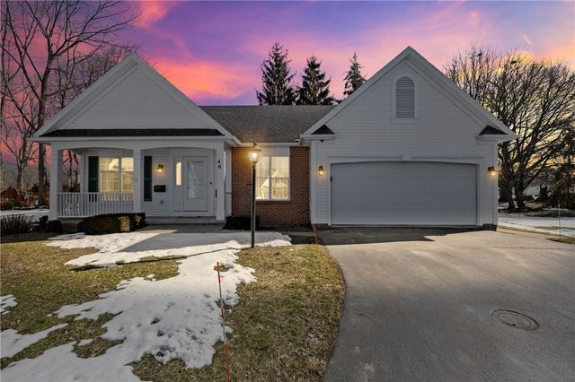 49 Brownstone Lane, Greece, NY 14615