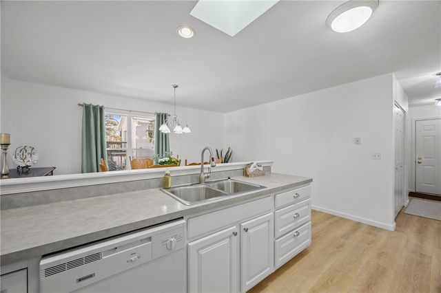 49 Brownstone Lane, Greece, NY 14615