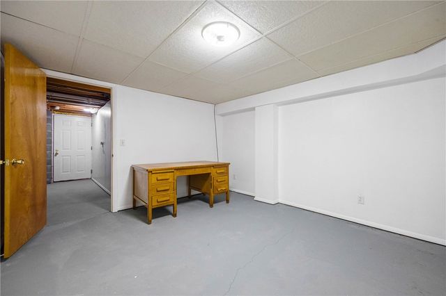 49 Brownstone Lane, Greece, NY 14615