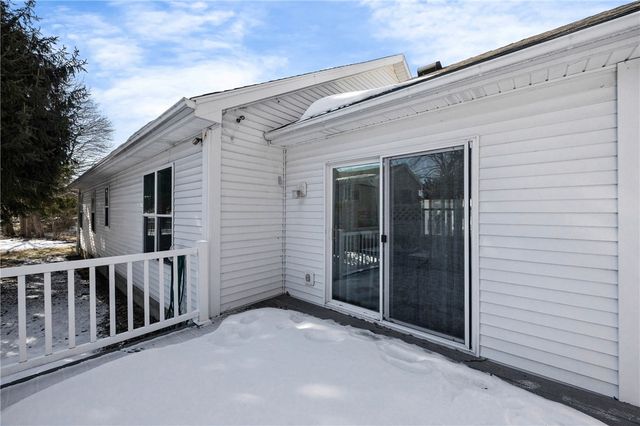 49 Brownstone Lane, Greece, NY 14615