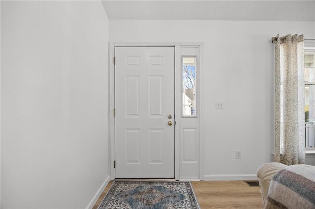 49 Brownstone Lane, Greece, NY 14615