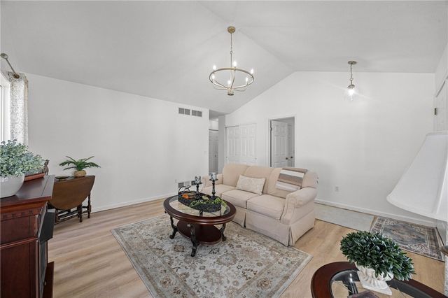 49 Brownstone Lane, Greece, NY 14615