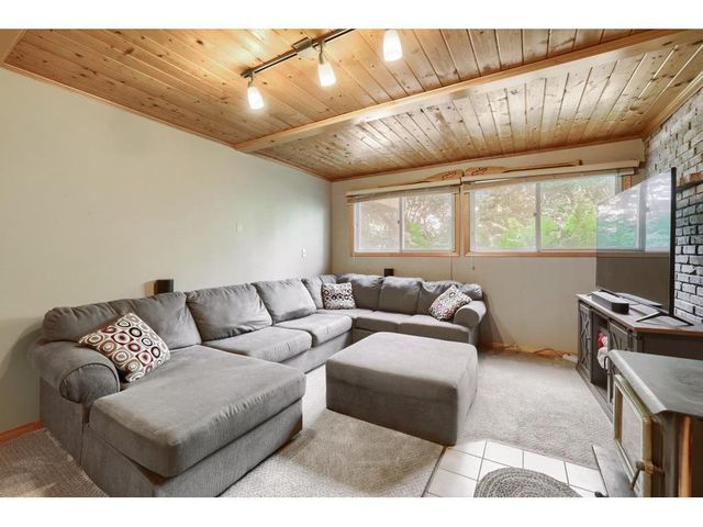14808 56th Street, Stillwater, MN 55082