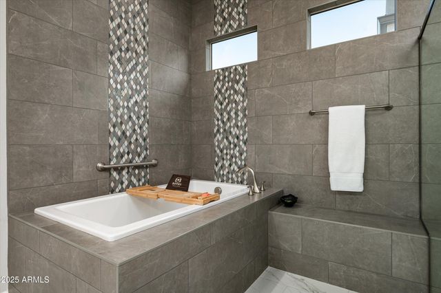 28715 N MARSHALL GULCH Court, Rio Verde, AZ 85263