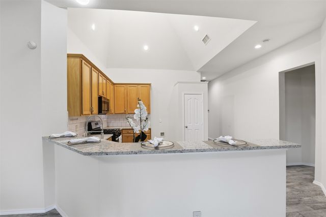 10716 Lipan Trail, Fort Worth, TX 76108