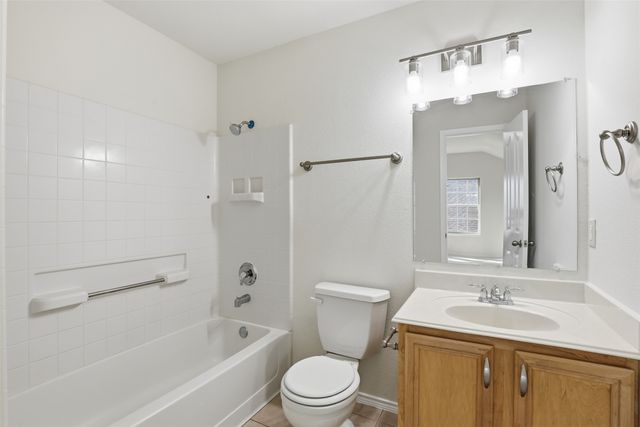 10716 Lipan Trail, Fort Worth, TX 76108