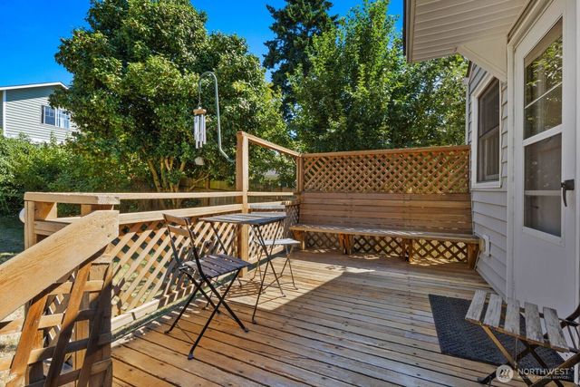 5632 7th Avenue NW, Seattle, WA 98107