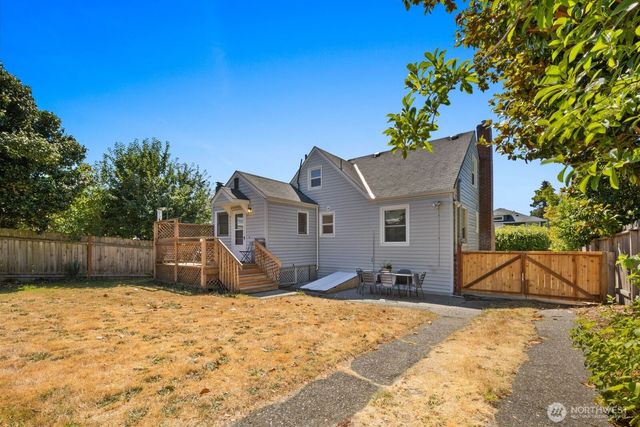 5632 7th Avenue NW, Seattle, WA 98107